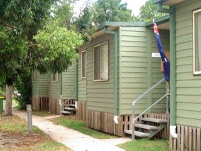 BUNGALOWS 